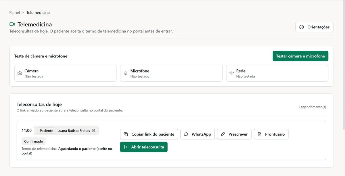 Tela de telemedicina com o teste de câmera e as teleconsultas do dia